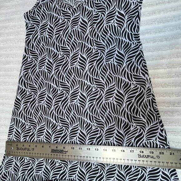 Mr. Buho Women's Sleeveless Dahlia Sundress Hi-Low Hem Lightweight Black Medium - Picture 7 of 8